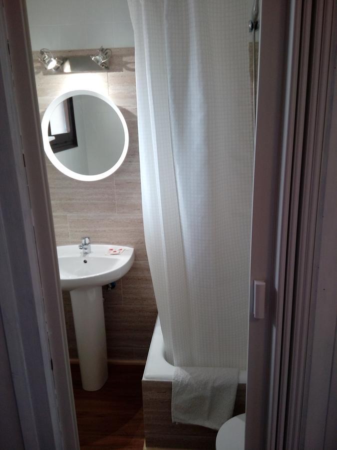 Hotel Planas Lloret de Mar Bagian luar foto