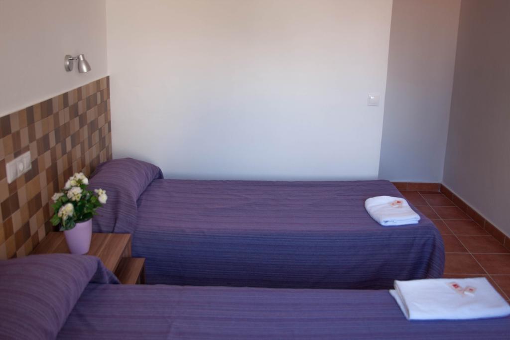Hotel Planas Lloret de Mar Bagian luar foto