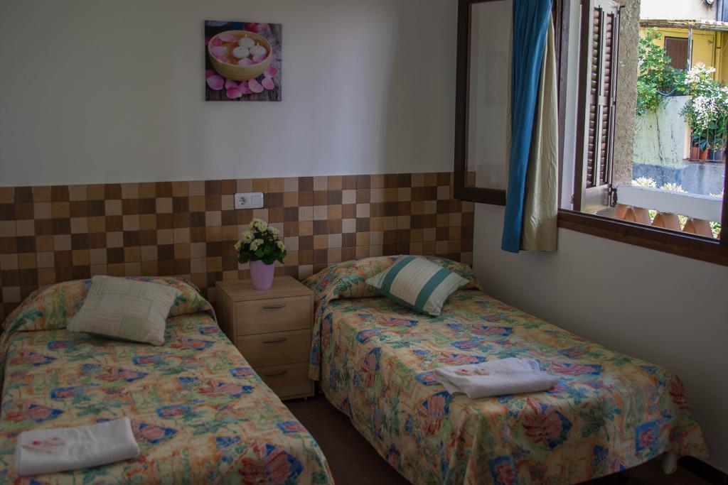 Hotel Planas Lloret de Mar Bagian luar foto